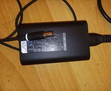 Original Dell 65W Laptop Charger