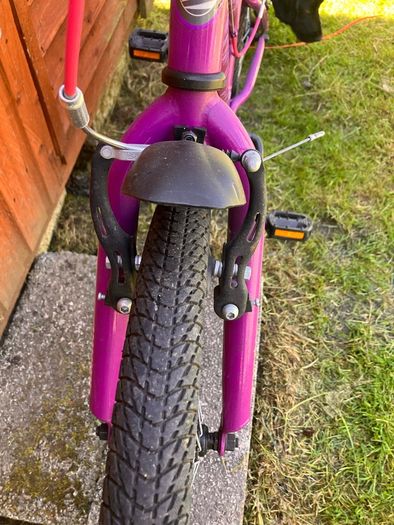 Apollo junior envy hybrid purple bike