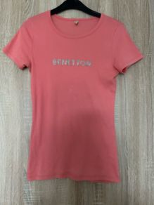 Girls Benetton tshirt size 11/12