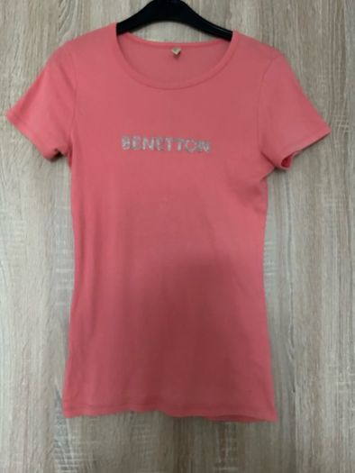 Girls Benetton tshirt size 11/12