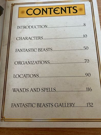 Fantastic Beasts: The Crimes of Grindelwald: Magical Movie Handbook