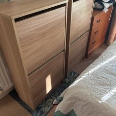 Shoe cabinet
