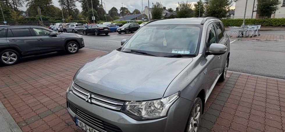 2015 Mitsubishi Outlander PHEV