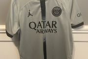 PSG Jersey - M