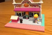 Vintage Polly pocket pet shop