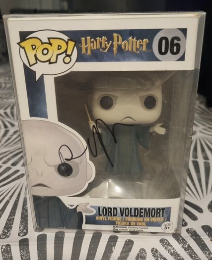 Ralph Fiennes Lord Voldemort signed Funko pop
