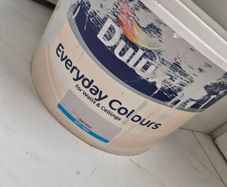 dulux paint
