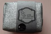 New 2 nail varnish in small silver purse