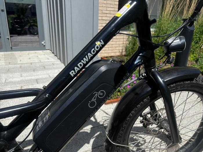 Rad Power RadWagon 4 Electric Bike  Accessories  Excellent Condition