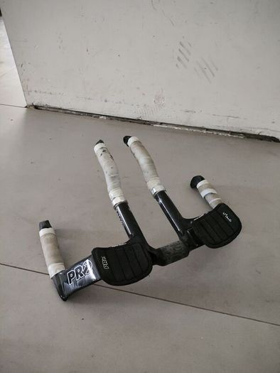 Carbon fibre TT/Triathlon handlebars