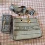 Grey River Island bag Image 10