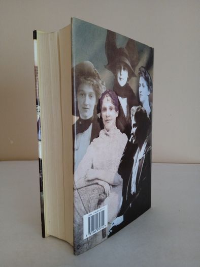 The Langhorne Sisters by James Fox (Signed by the Author) (HQ551)