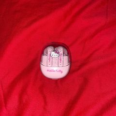 Hello kitty earbuds
