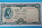Irish 1972  Lady Lavery One pound banknote in Extremley Fine
