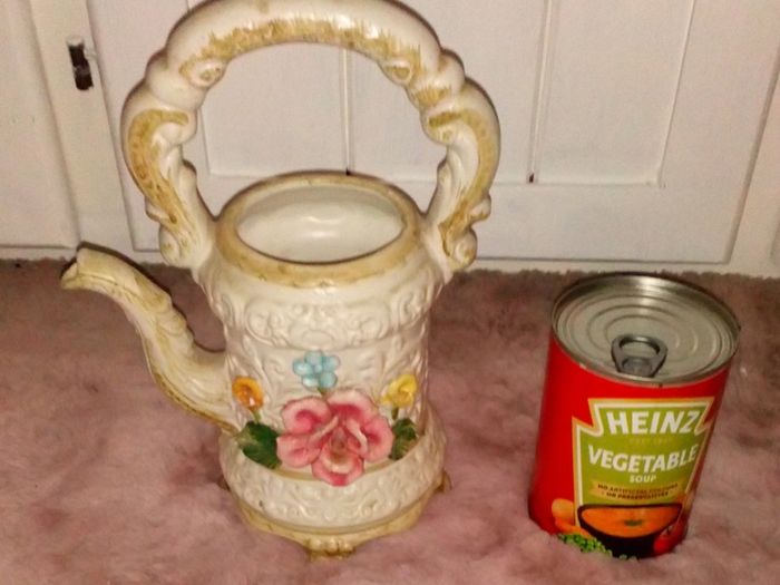 Shabby Chic Holder