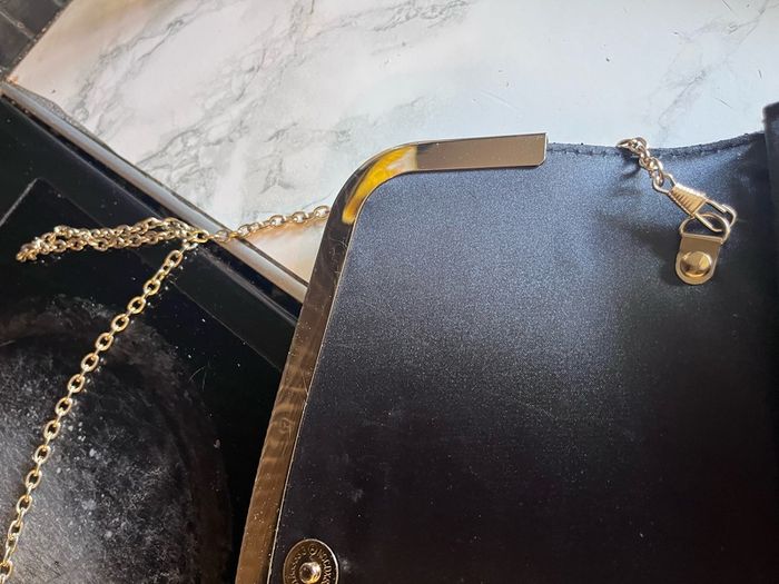 Clutch bag
