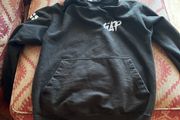 The GAP  hudded sweatshirt size S
