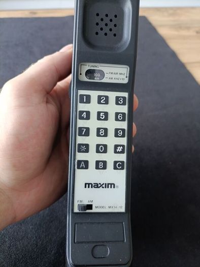 Vintage Novelty Brick Mobile Phone Shape Radio Rare Mw Am-fm-air Band