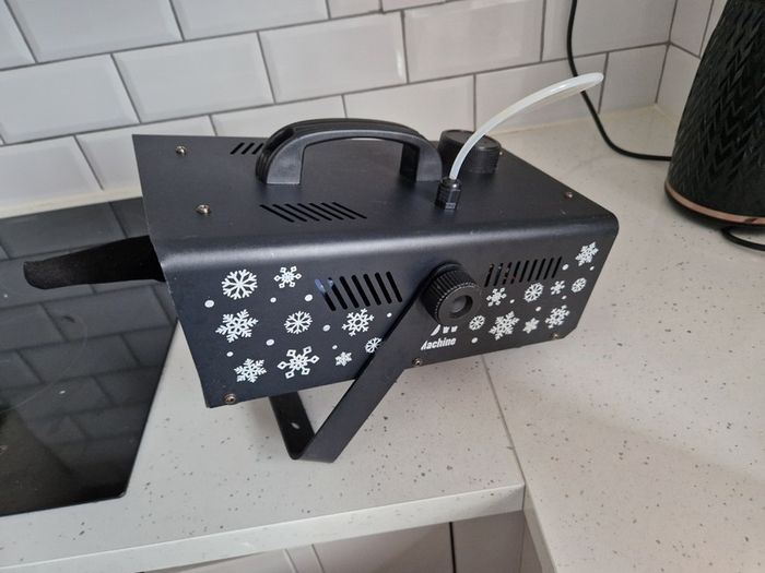 Foam and Snow Machine