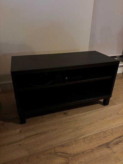 TV stand in black
