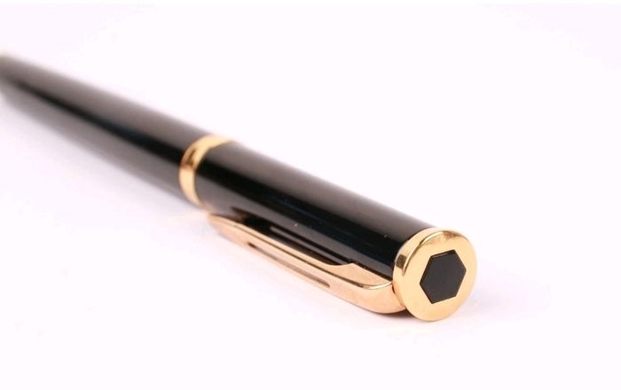 Waterman Preface Fountain Pen 18K Gold Nib