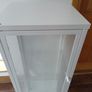 Glass-door cabinet, metal/white. Image 5