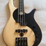 Bass guitar Image 9