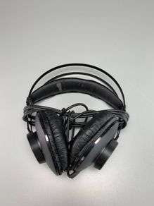 AKG K52 studio headphones over-ear closed-back 3.5mm wired black