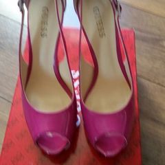 Guess Shoes Size 6