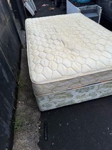 Double bed free