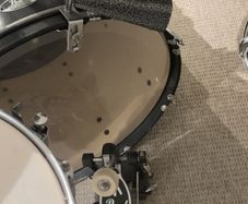 Pearl drum set