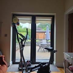 Cross Trainer