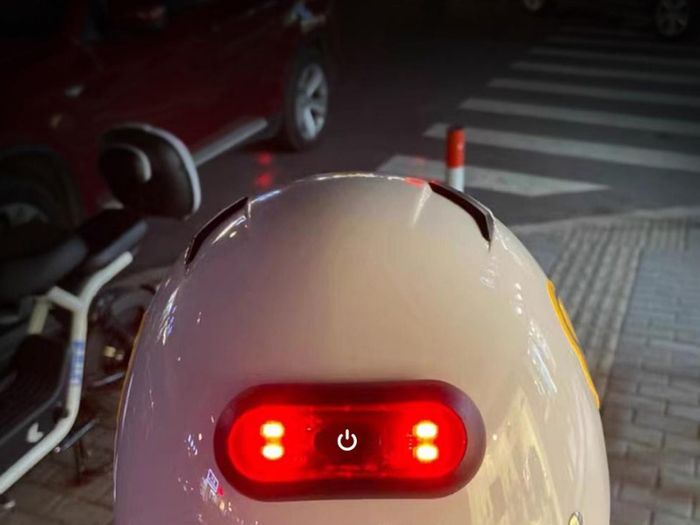 Kihous 16 Lamps LED Safety Helmet Light | Bicycle and Motorcycle Helmet
