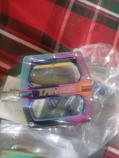 Mtb pedals Tanke