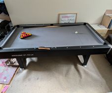 7ft Pool Table