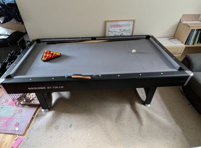 7ft Pool Table