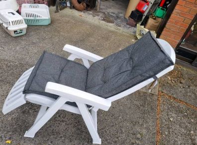 Love garden recliner chair