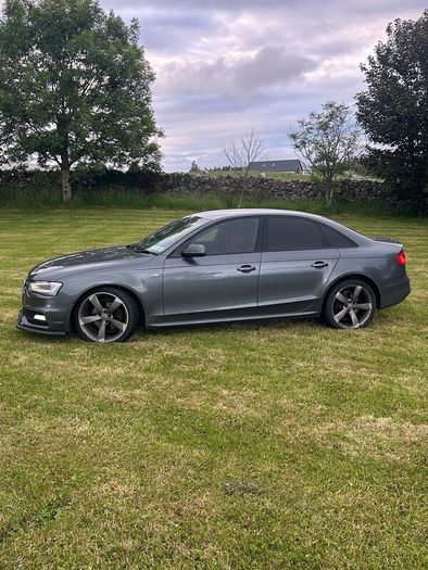 Audi A4 S-Line Black Edition