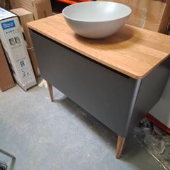 Crosswater artist 1000 unit and bowl ex display