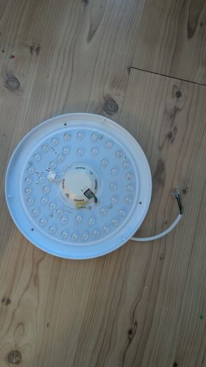 Smart LED ceiling light