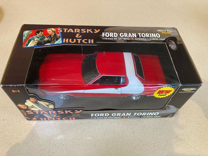 Ford Gran Torino Scale 1/18 Starsky & Hutch 2