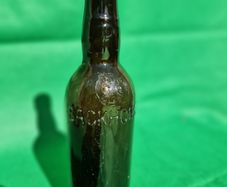 Antique 1/2 pint bottle - Backhouse Dundalk