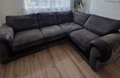 L shaped couch suite