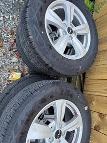 New Alloys / Tyres Kia Sorento