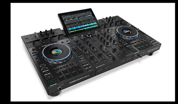Denon Prime 4+ As New