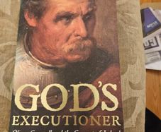 God's Executioner. Oliver Cromwell And The Conquest Of Ireland.  By Michael O Siochru. Paperback In Good Condition. See Photos For Same.
