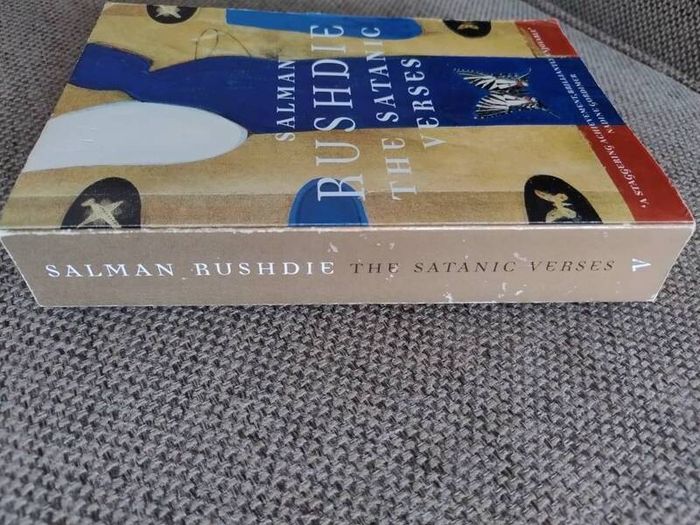 The Satanic Verses by Salman Rushdie 1998 edition in good condition with some signs of wear see photos FREE STANDARD POSTAGE INCLUDED