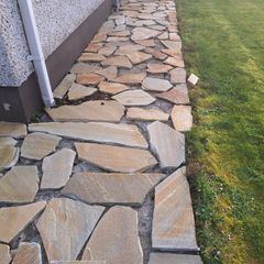 Good Quantity of Achill Stone