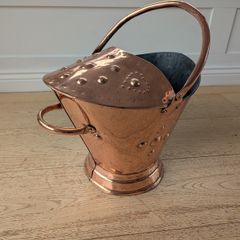 Antique Copper Coal Scuttle - Decorative Fireside Accessory
