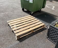 free wooden pallet